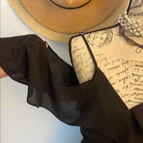 NWOT Forever 21 | Women’s Black Sheath Dress with Ruffled Flutter Sleeves XL - Picture 3 of 9